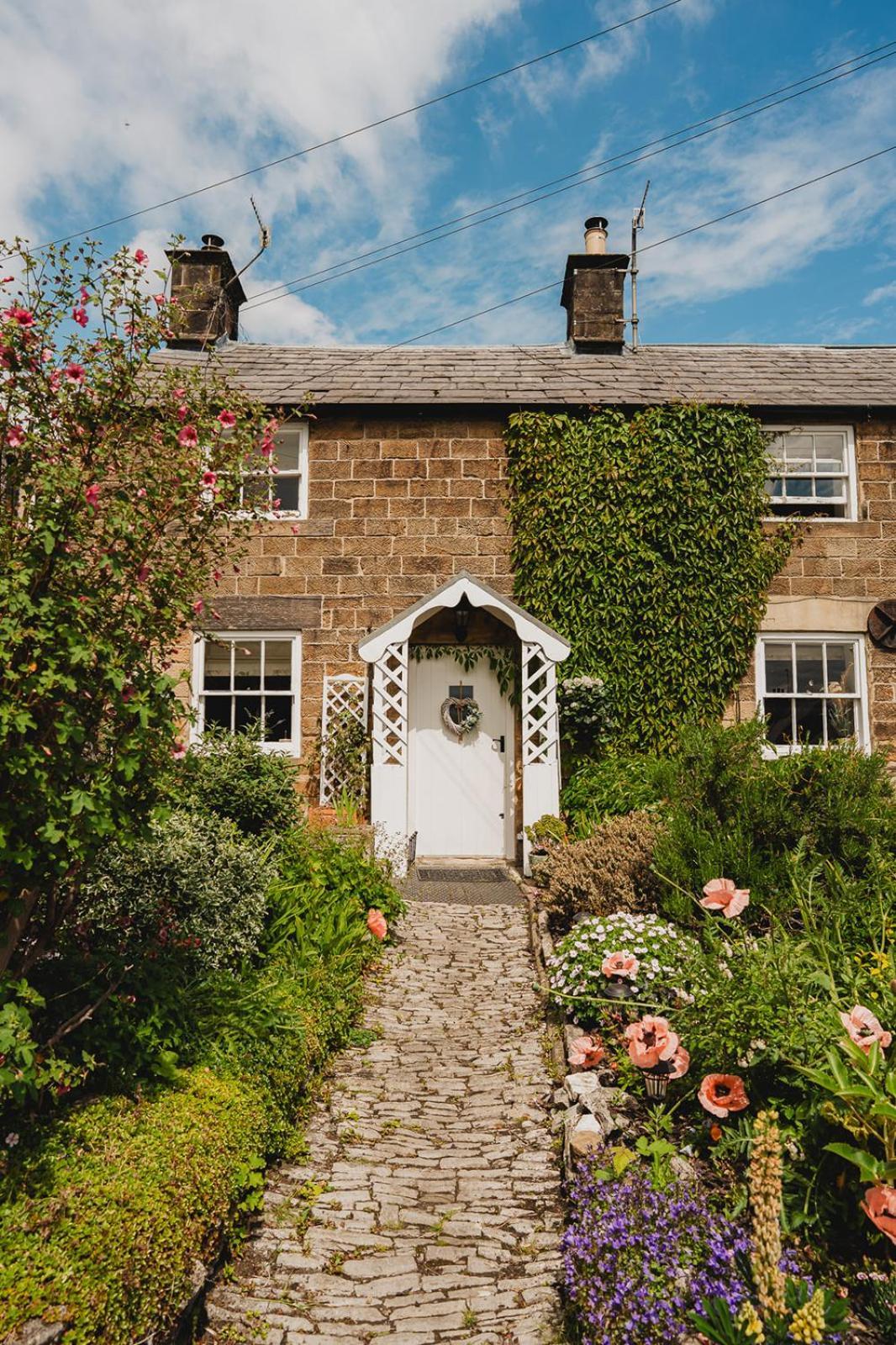 Ferienhaus Swallow Cottage, *